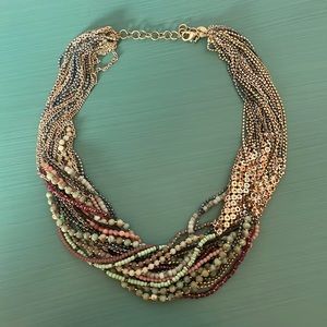 Stella and Dot Mae Statement necklace